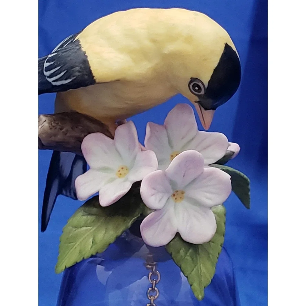 Goldfinch Bird Bell Porcelain Glass